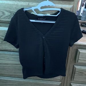 Womens black shirt. Derek Heart. Size Large.